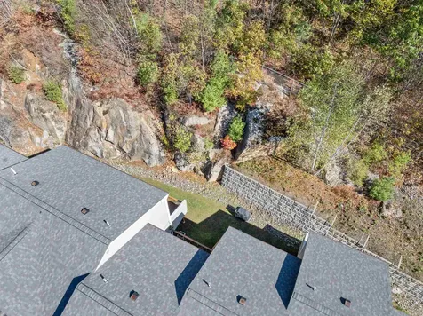 19 Dillon Way Laconia NH 03246