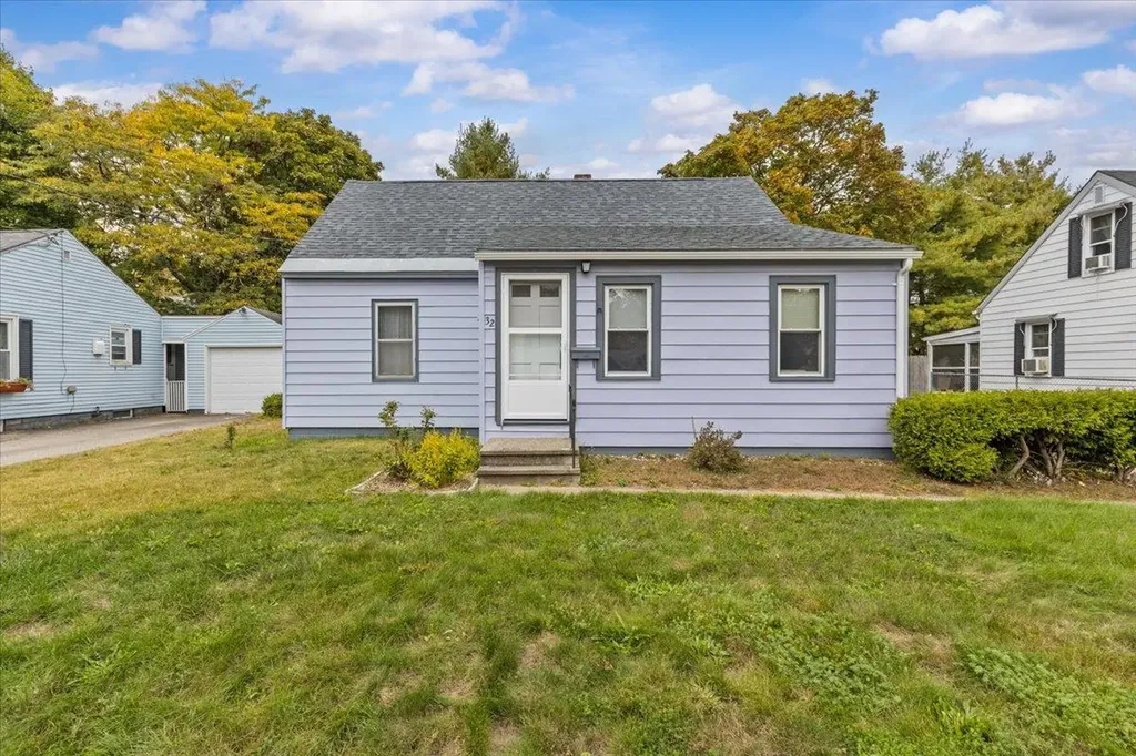 32 Birch Court Burlington VT 05408