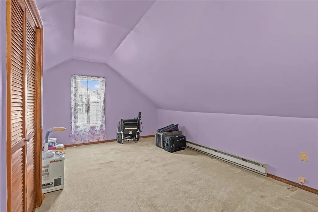 32 Birch Court Burlington VT 05408