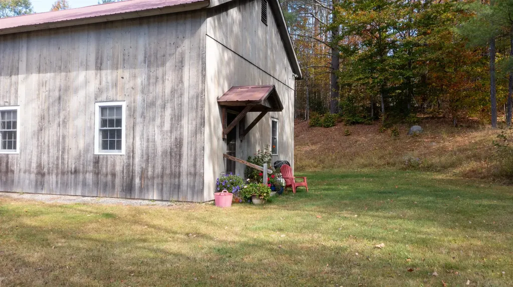 3950 Vermont Route 100 Londonderry VT 05155