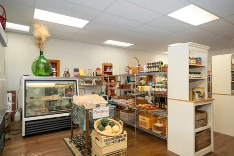 3950 Vermont Route 100 Londonderry VT 05155