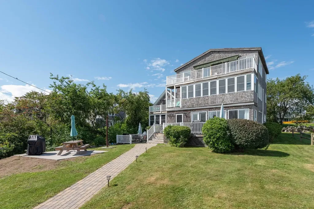 1497 Ocean Boulevard Rye NH 03870