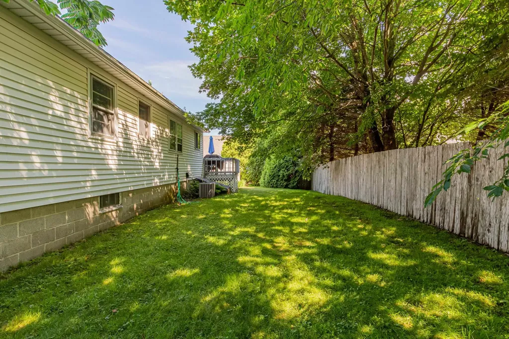 18 Baker Avenue Rye NH 03870