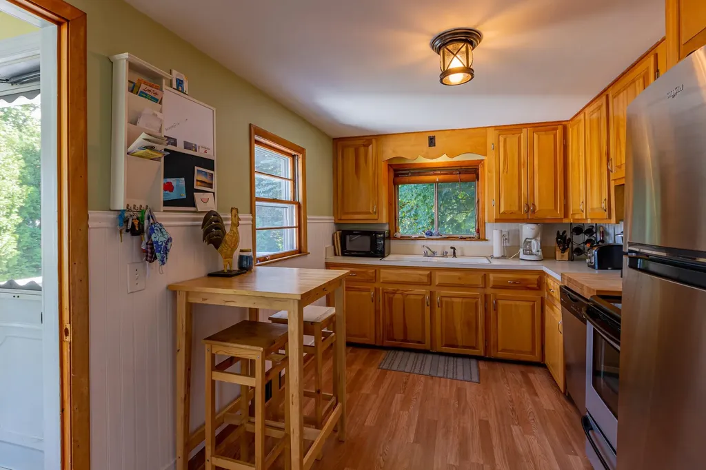 18 Baker Avenue Rye NH 03870