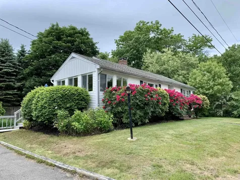 18 Baker Avenue Rye NH 03870