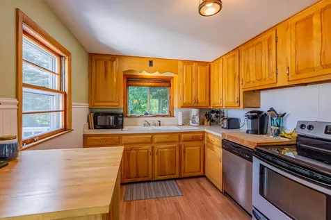 18 Baker Avenue Rye NH 03870