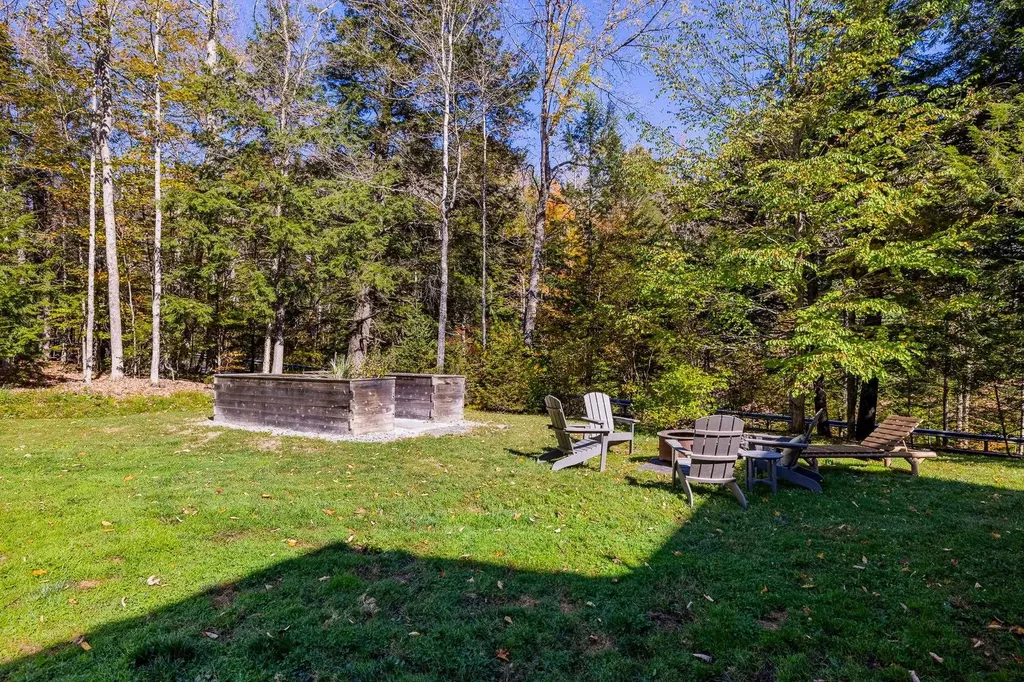 1886 Winhall Hollow Road Londonderry VT 05155