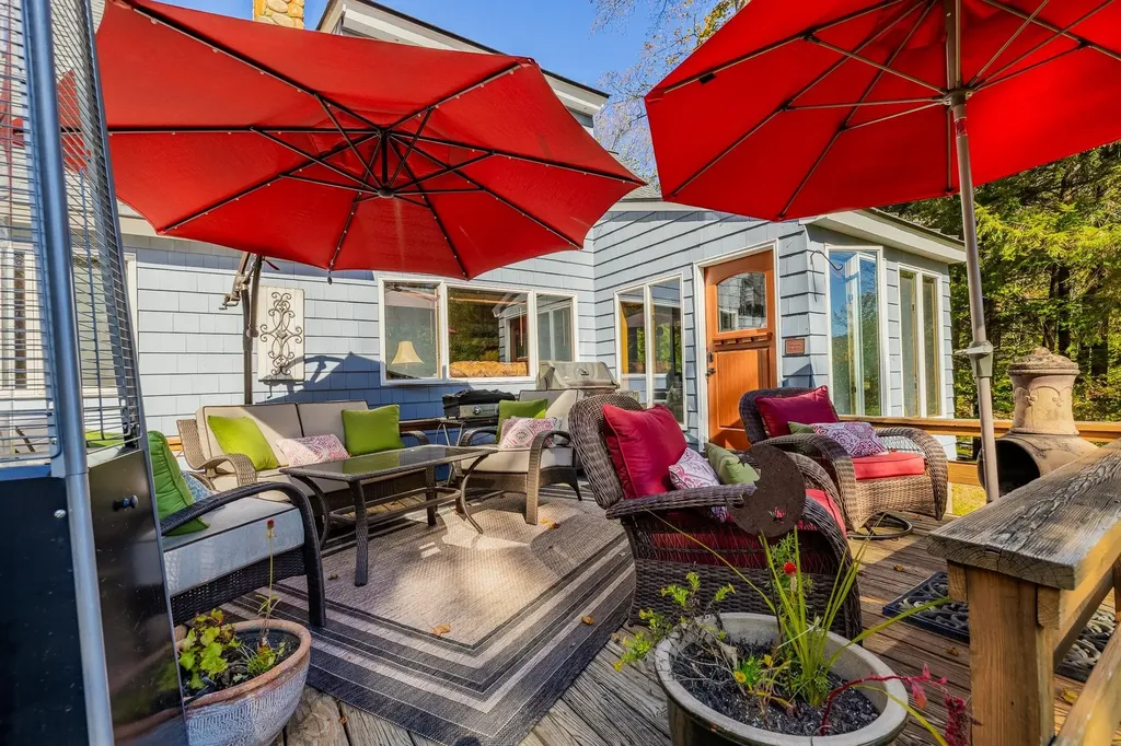 1886 Winhall Hollow Road Londonderry VT 05155