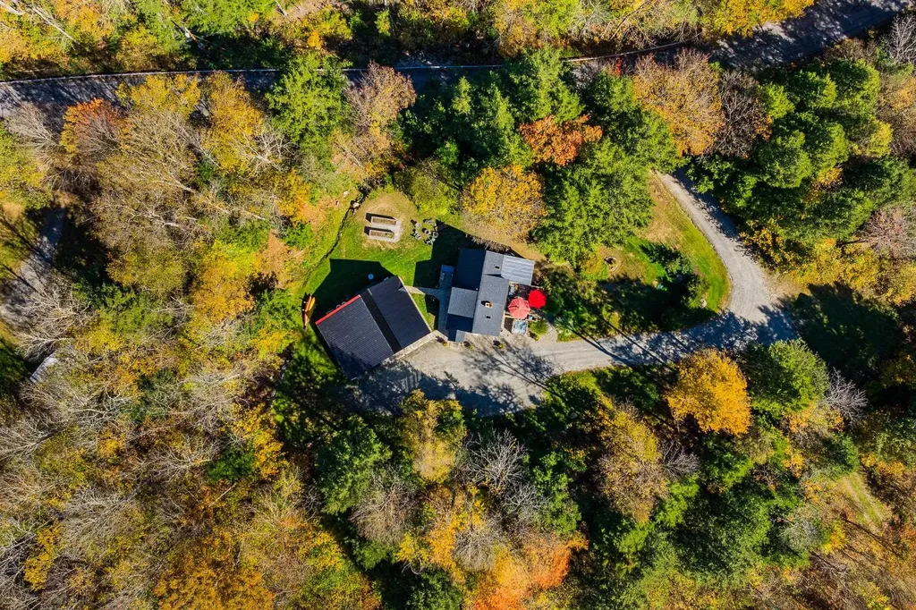 1886 Winhall Hollow Road Londonderry VT 05155