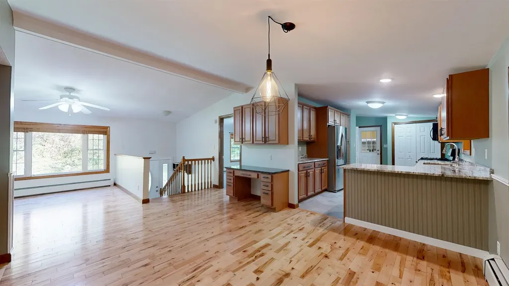 17 South Street Lane Essex Junction VT 05452