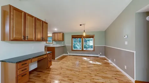 17 South Street Lane Essex Junction VT 05452