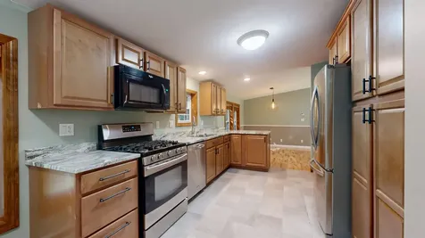 17 South Street Lane Essex Junction VT 05452