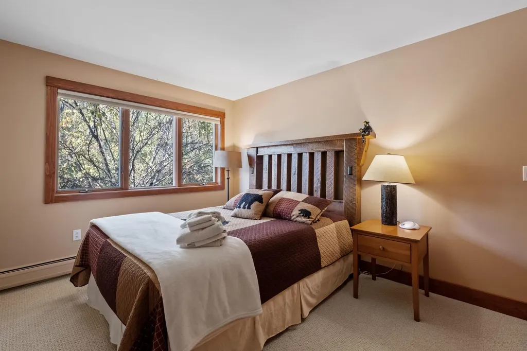 52 Bunker Lane Lincoln NH 03251