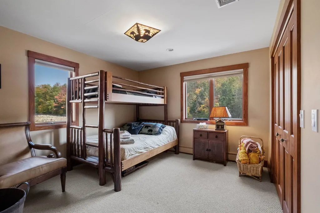 52 Bunker Lane Lincoln NH 03251