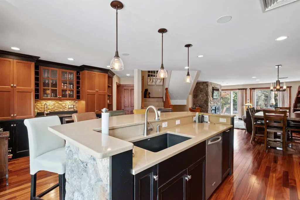 52 Bunker Lane Lincoln NH 03251