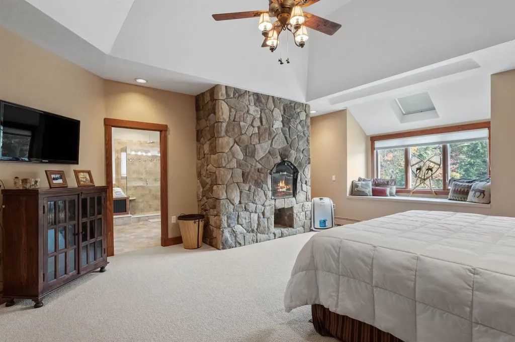 52 Bunker Lane Lincoln NH 03251