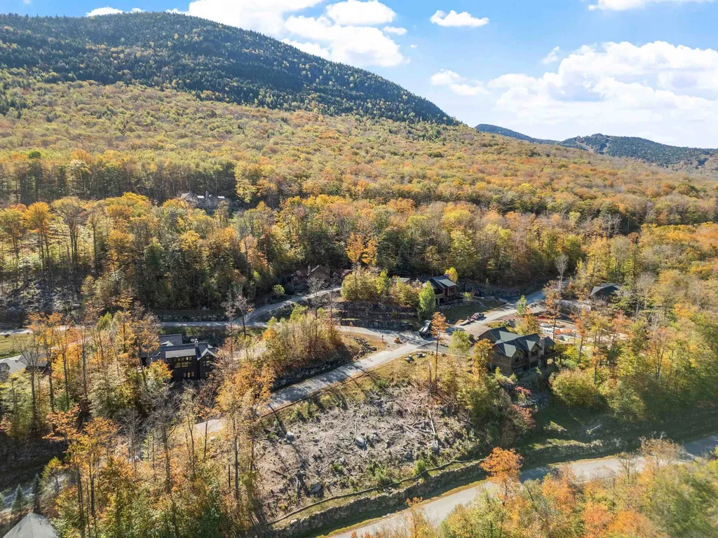 4 Hay Hill Road Lincoln NH 03251