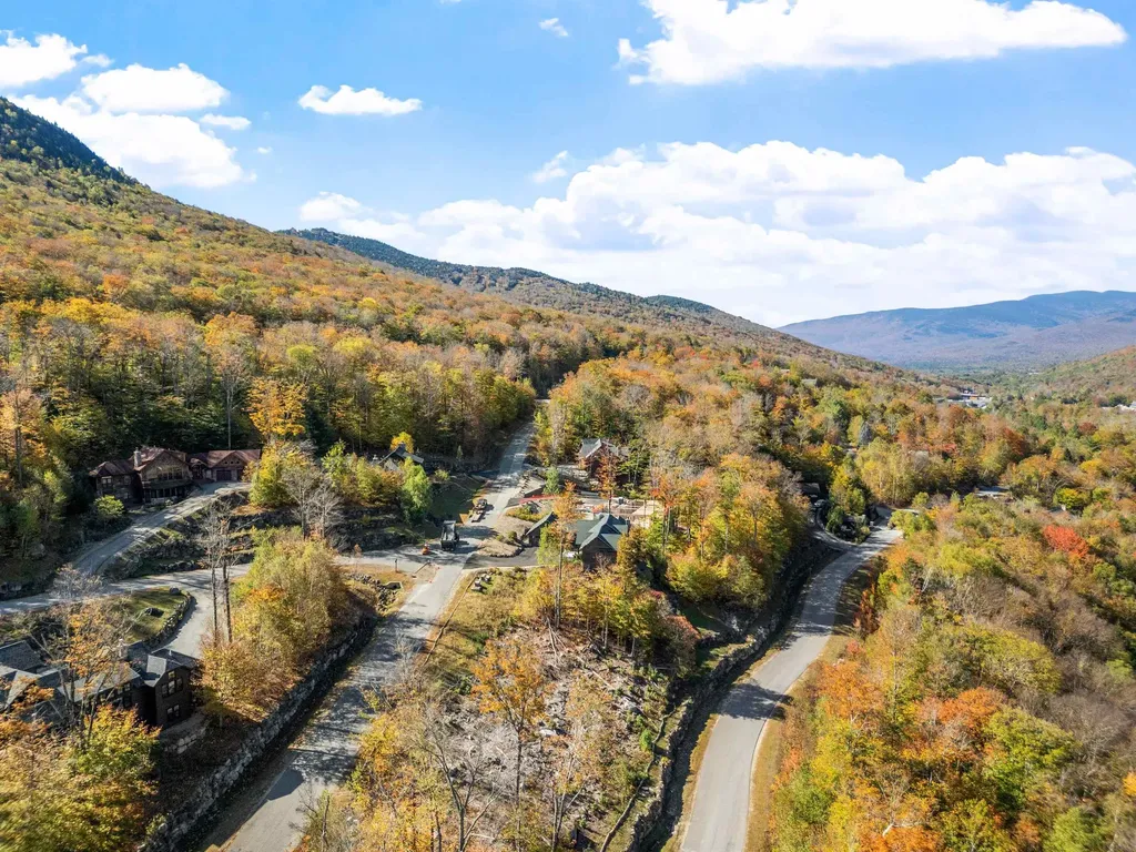 4 Hay Hill Road Lincoln NH 03251