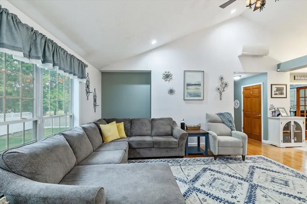 33 Heritage Lane Highgate VT 05459