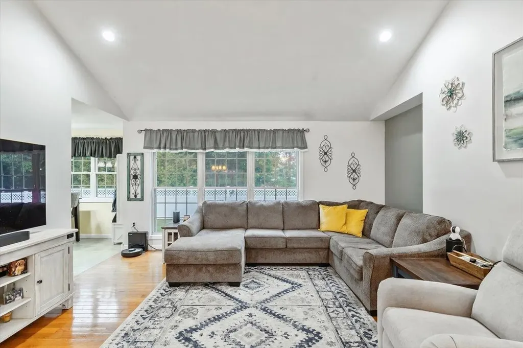 33 Heritage Lane Highgate VT 05459