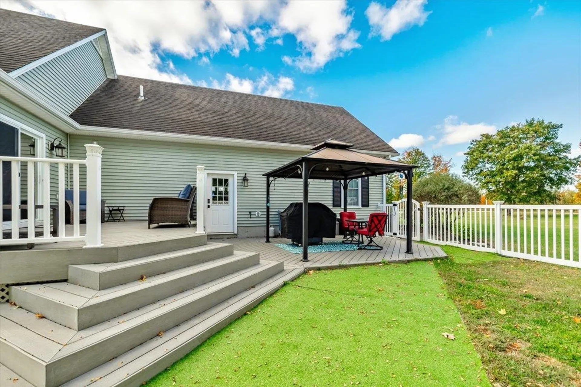 33 Heritage Lane Highgate VT 05459