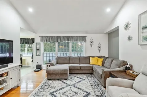 33 Heritage Lane Highgate VT 05459