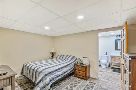 33 Heritage Lane Highgate VT 05459