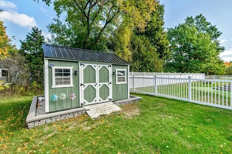 33 Heritage Lane Highgate VT 05459