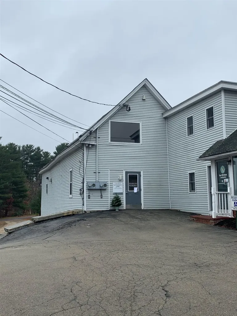 1 Nashua Road Londonderry NH 03038