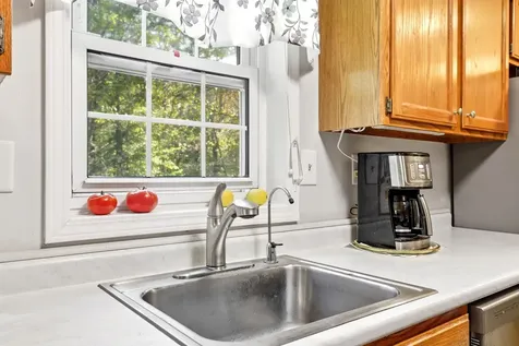 128 Nh Route 129 Loudon NH 03307
