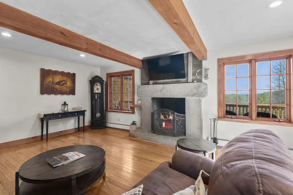 9 Lower Taylor Hill Road Winhall VT 05340