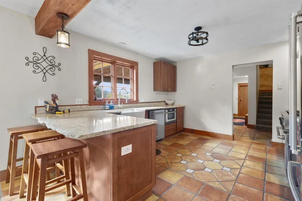 9 Lower Taylor Hill Road Winhall VT 05340