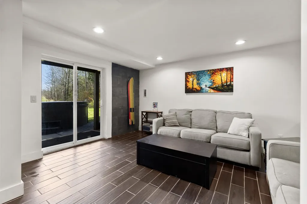 9 Lower Taylor Hill Road Winhall VT 05340