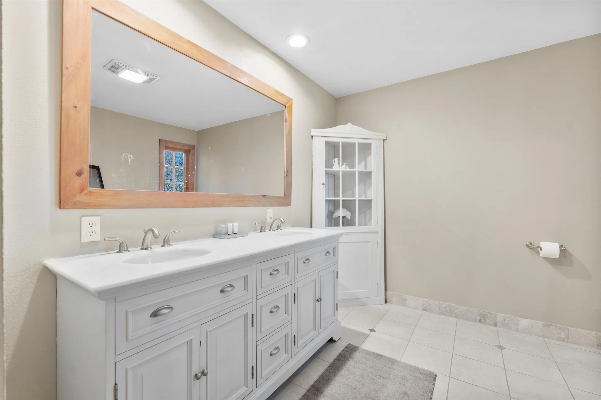 9 Lower Taylor Hill Road Winhall VT 05340