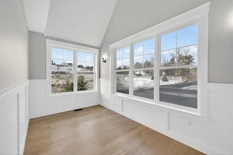 258 North Amherst Road Bedford NH 03110