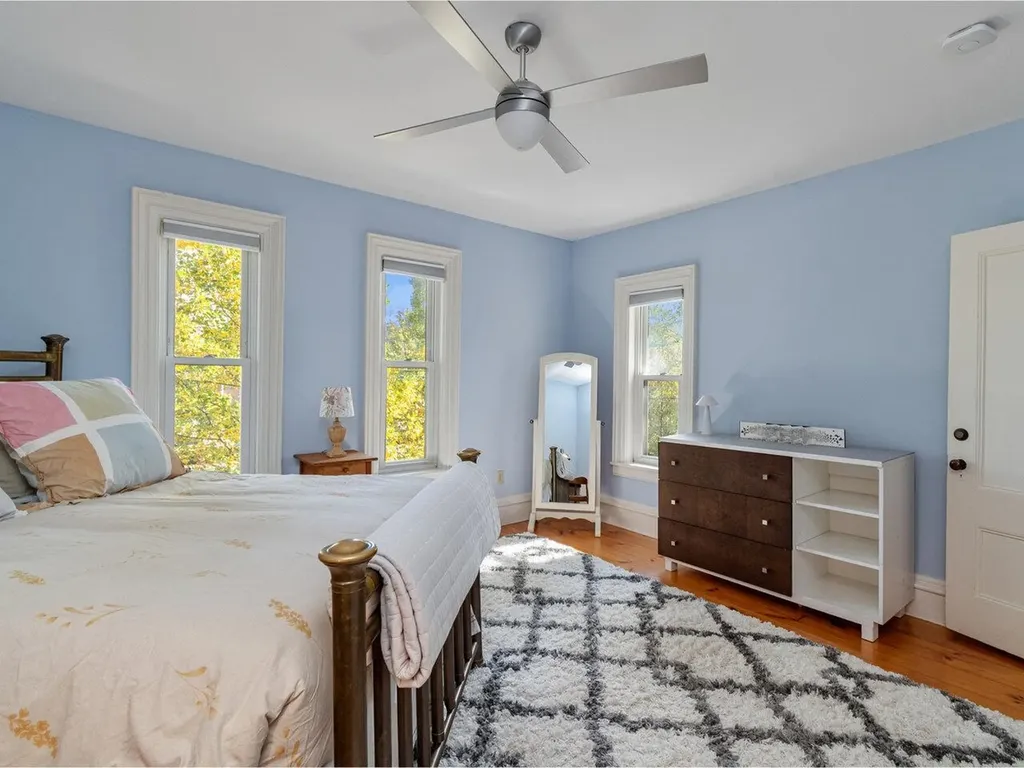 49 Mansfield Avenue Burlington VT 05401