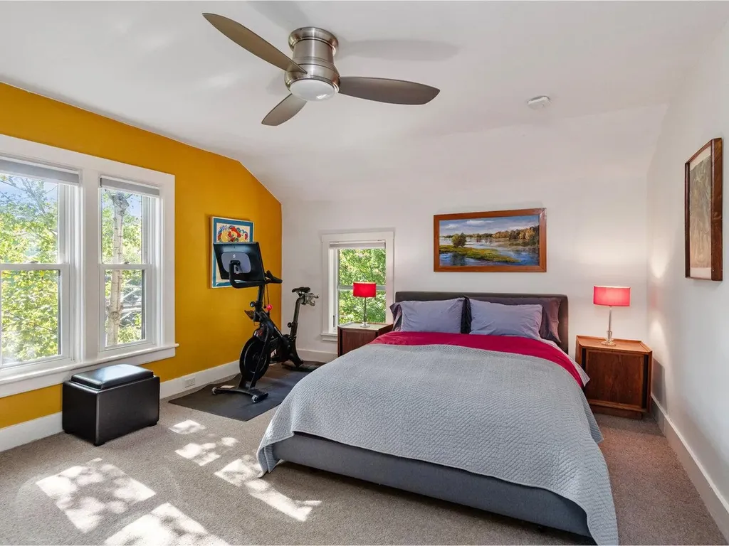 49 Mansfield Avenue Burlington VT 05401