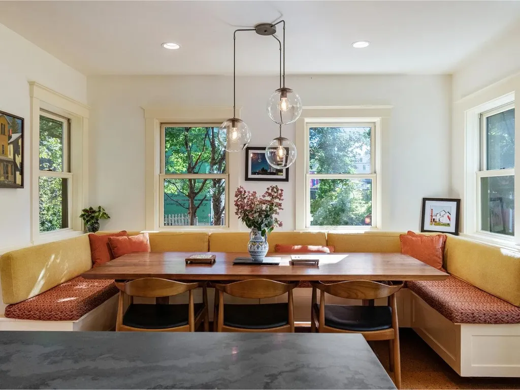 49 Mansfield Avenue Burlington VT 05401