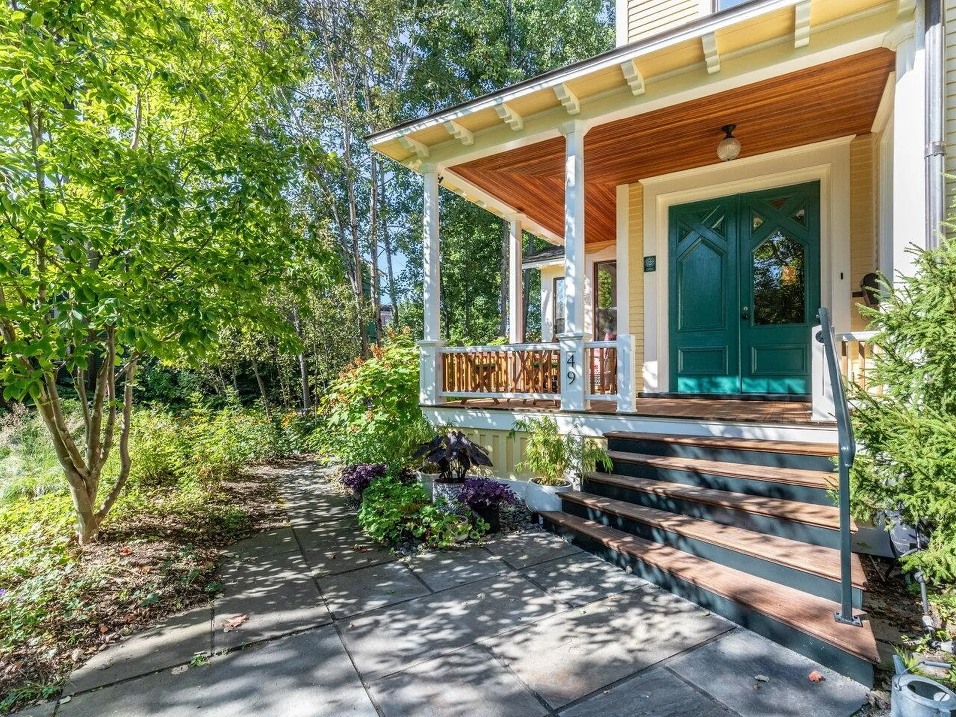 49 Mansfield Avenue Burlington VT 05401