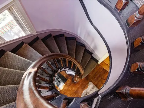 49 Mansfield Avenue Burlington VT 05401