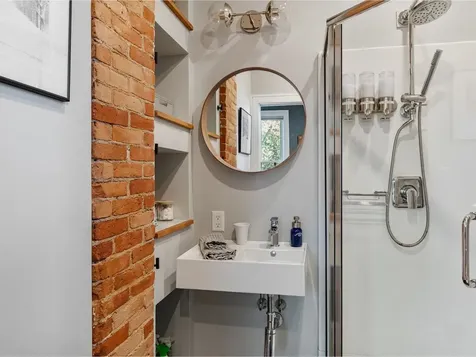 49 Mansfield Avenue Burlington VT 05401