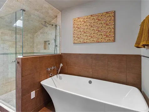 49 Mansfield Avenue Burlington VT 05401