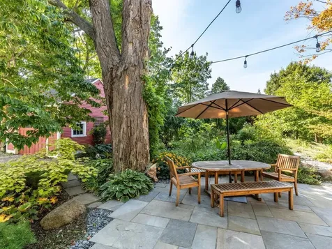 49 Mansfield Avenue Burlington VT 05401