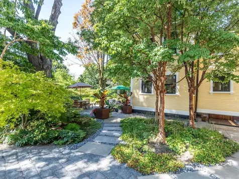 49 Mansfield Avenue Burlington VT 05401