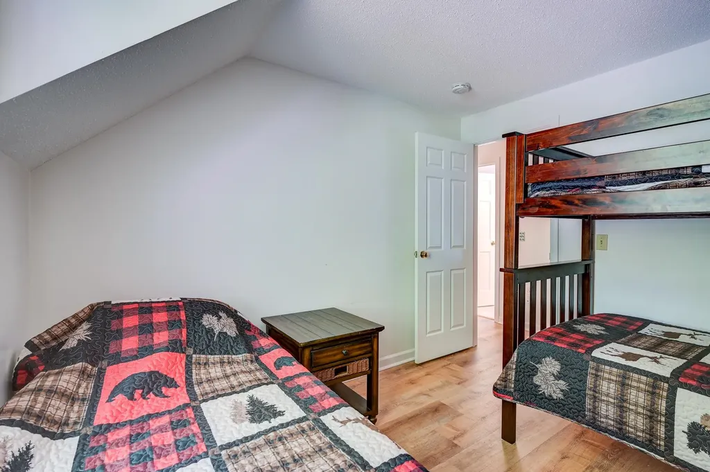 64 Wildflower Trail Conway NH 03860