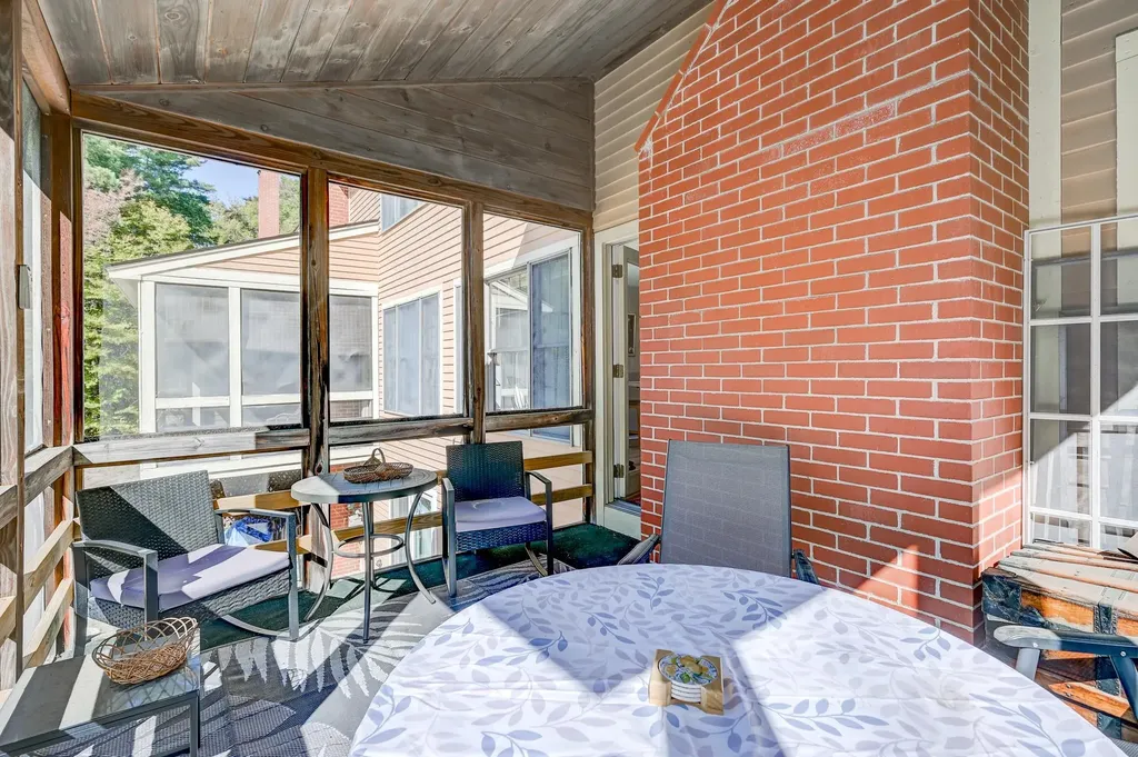 64 Wildflower Trail Conway NH 03860