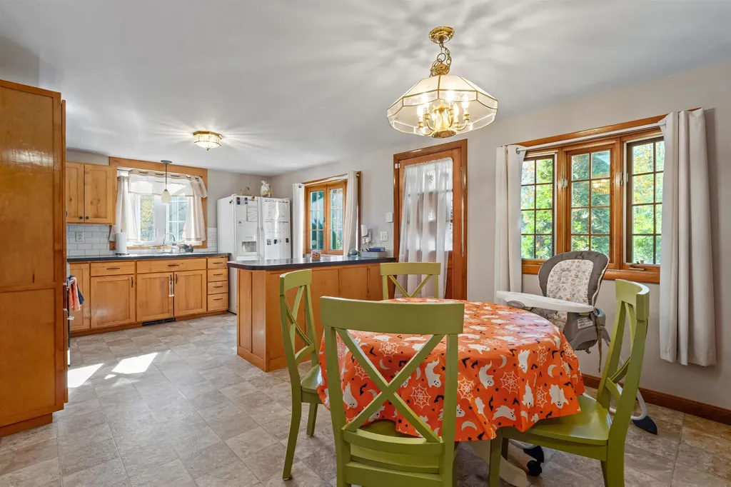 163 Central Street Farmington NH 03835