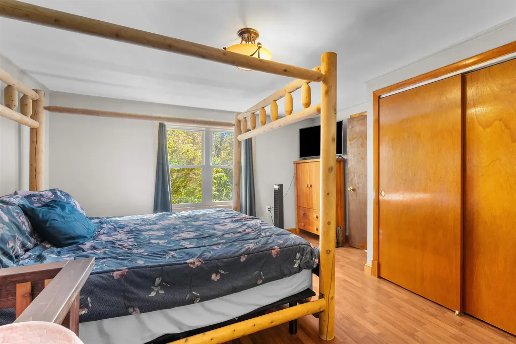 163 Central Street Farmington NH 03835