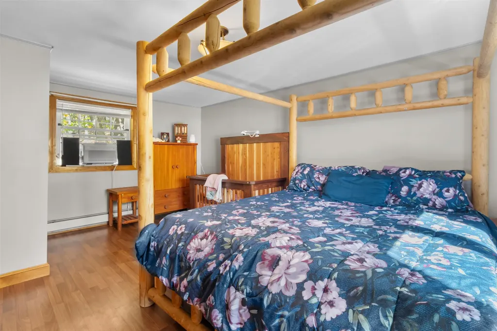 163 Central Street Farmington NH 03835