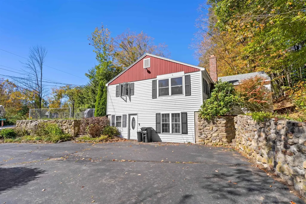 163 Central Street Farmington NH 03835